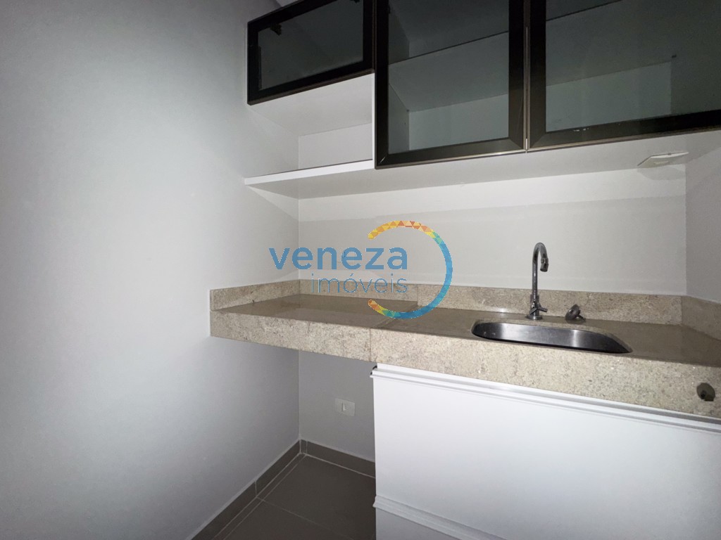 Sala para locação no bairro Gleba Palhano de Londrina com 46.4m<sup>2</sup> útil, 1 vaga de garagem