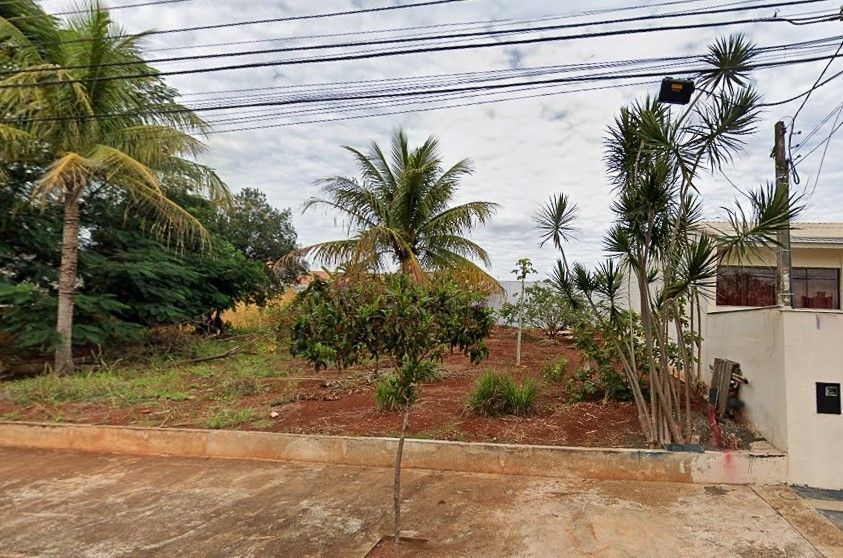 Terreno à venda no bairro Vale do Reno de Londrina com 525m<sup>2</sup> total