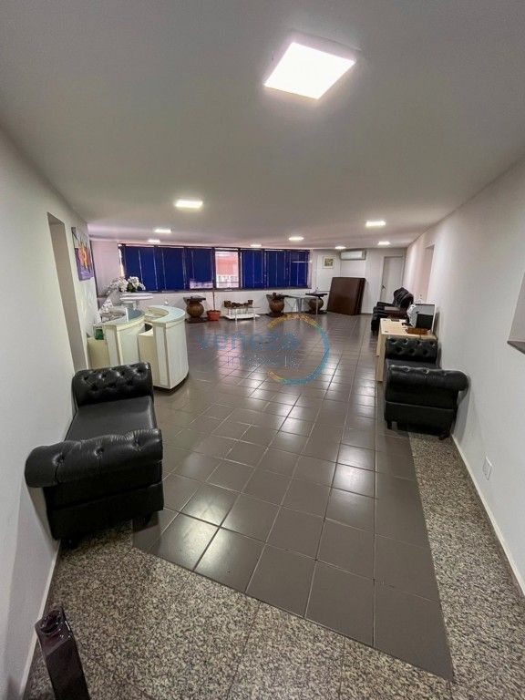 Sala para locacao no Centro em Londrina com 130m² por R$ 3.125,00