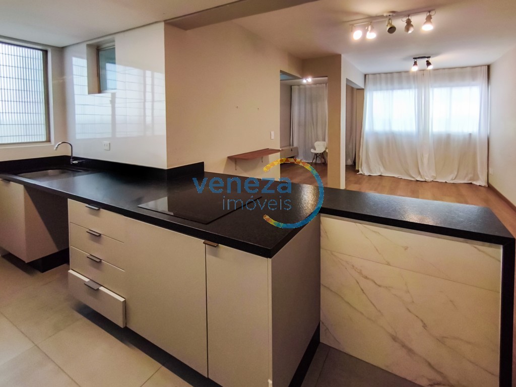 Apartamento para locação no bairro Centro de Londrina com 69m<sup>2</sup> útil, 2 quartos, 1 vaga de garagem