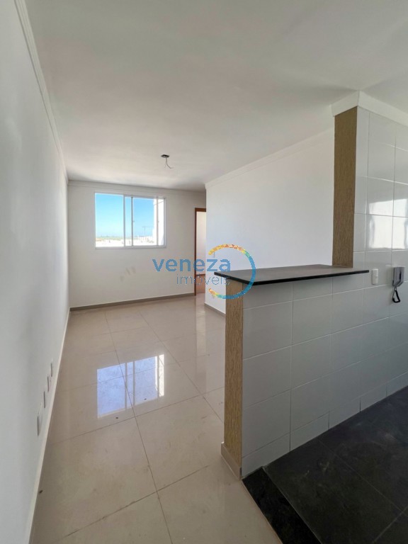 Apartamento para venda no Acquaville em Londrina com 50,57m² por R$ 210.000,00