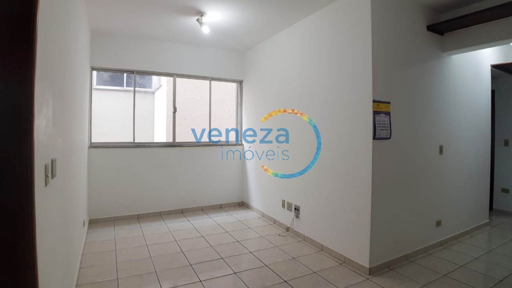 Apartamento para venda no Centro em Londrina com 105,55m² por R$ 280.000,00
