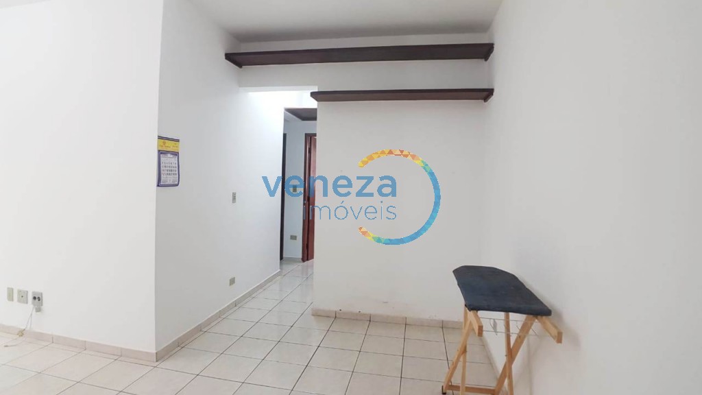 Apartamento para venda no Centro em Londrina com 105,55m² por R$ 280.000,00