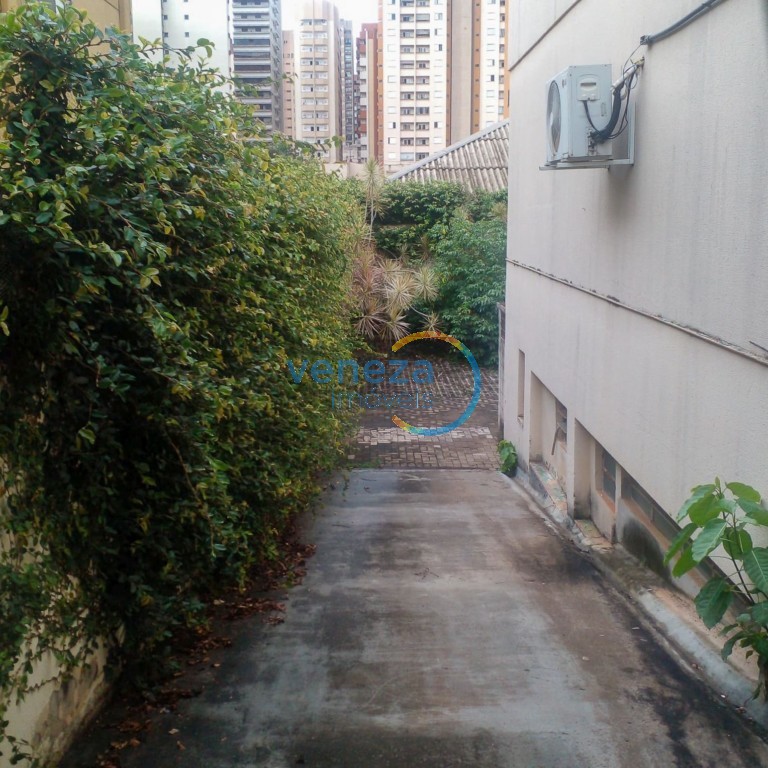 Casa Residencial para venda no Centro em Londrina com 235,87m² por R$ 1.200.000,00