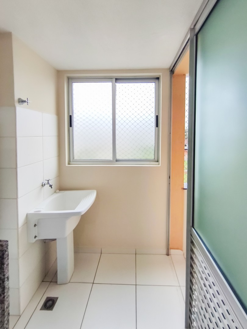 Apartamento para locação no bairro Jardim Morumbi de Londrina - Foto 12