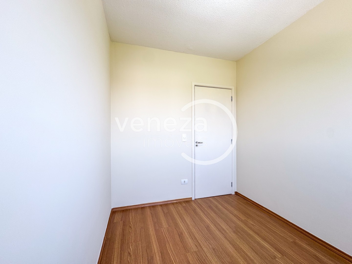 Apartamento para locação no bairro Jardim Morumbi de Londrina - Foto 10