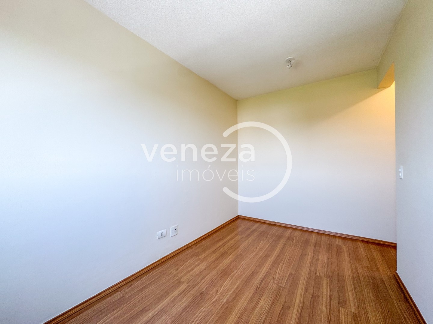 Apartamento para locação no bairro Jardim Morumbi de Londrina - Foto 15