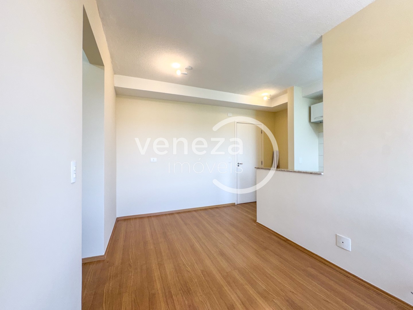 Apartamento para alugar em Jardim Morumbi, Londrina — Portal Chave Fácil