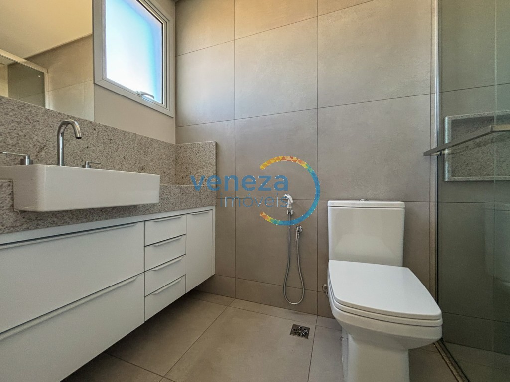 Apartamento para locação no bairro Higienopolis de Londrina com 78m<sup>2</sup> útil, 2 quartos, 2 vagas de garagem