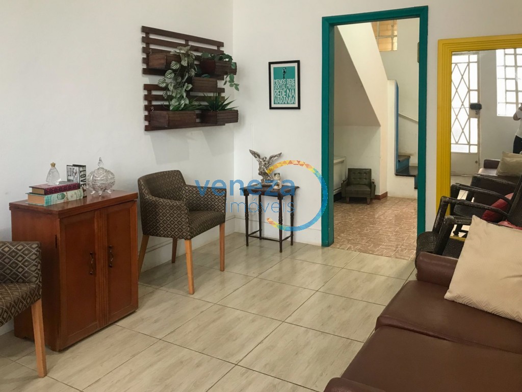 Casa Residencial para venda no Centro em Londrina com 278,3m² por R$ 1.200.000,00