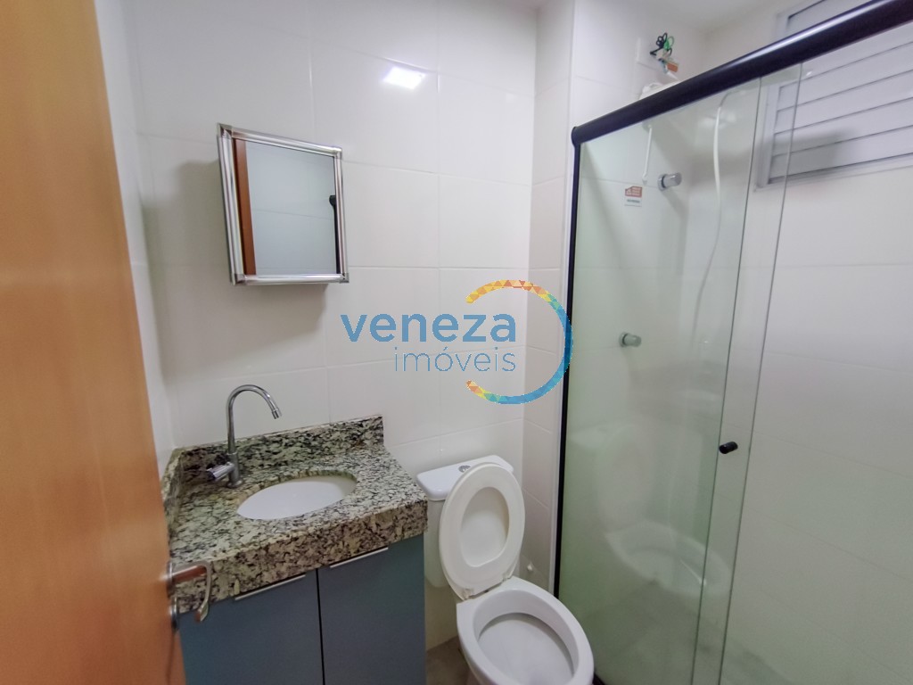 Apartamento para locação no bairro Gleba Palhano de Londrina com 45m<sup>2</sup> útil, 2 quartos, 1 vaga de garagem