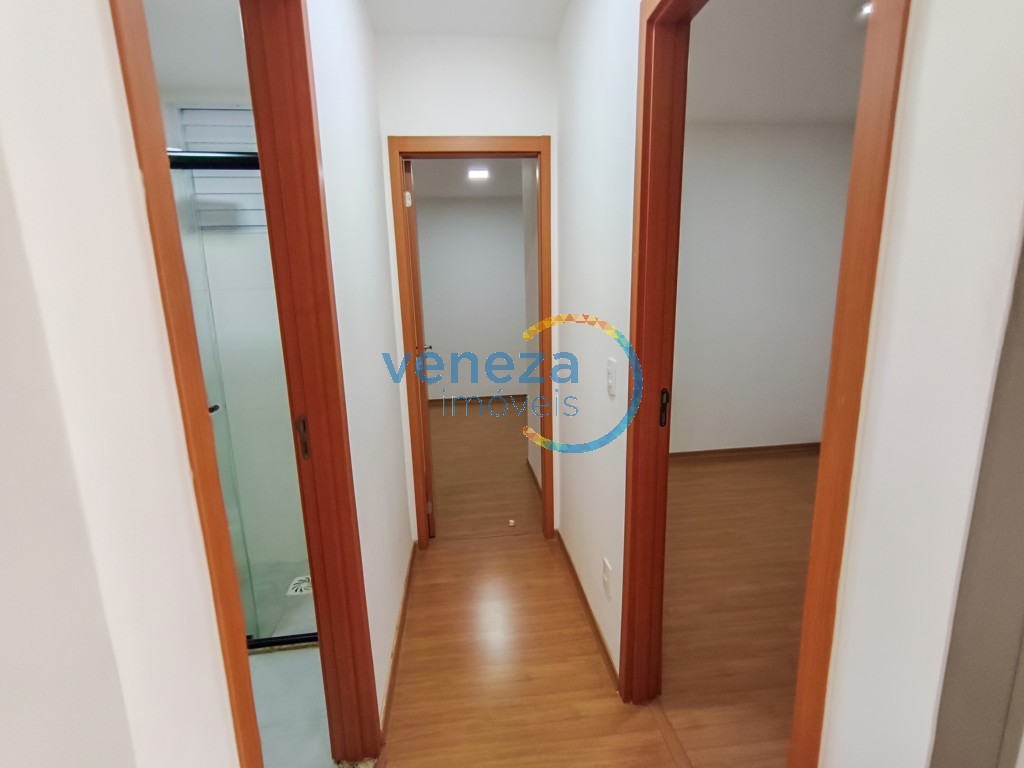 Apartamento para locação no bairro Gleba Palhano de Londrina com 45m<sup>2</sup> útil, 2 quartos, 1 vaga de garagem