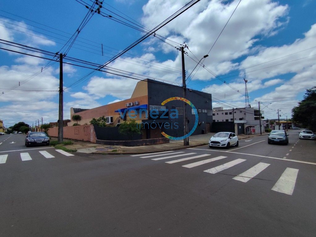 Salão-loja para locacao no Centro em Londrina com 1.000m² por R$ 18.500,00 - Foto 2