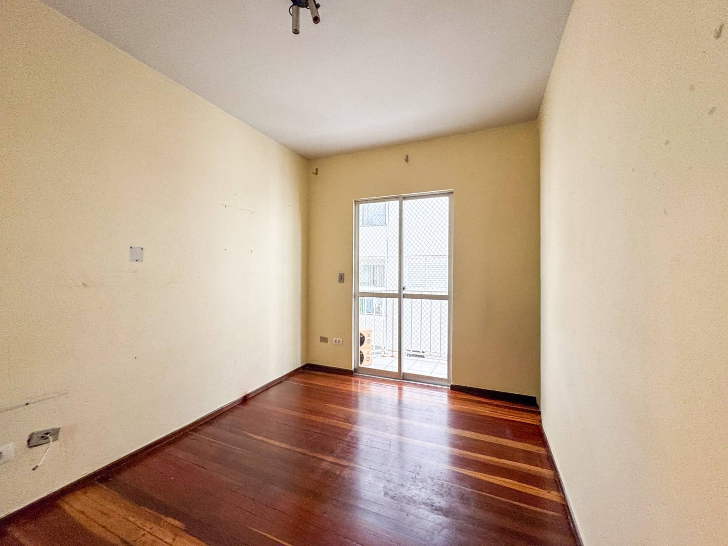 Apartamento para locação no bairro Vila Ipiranga de Londrina - Foto 5