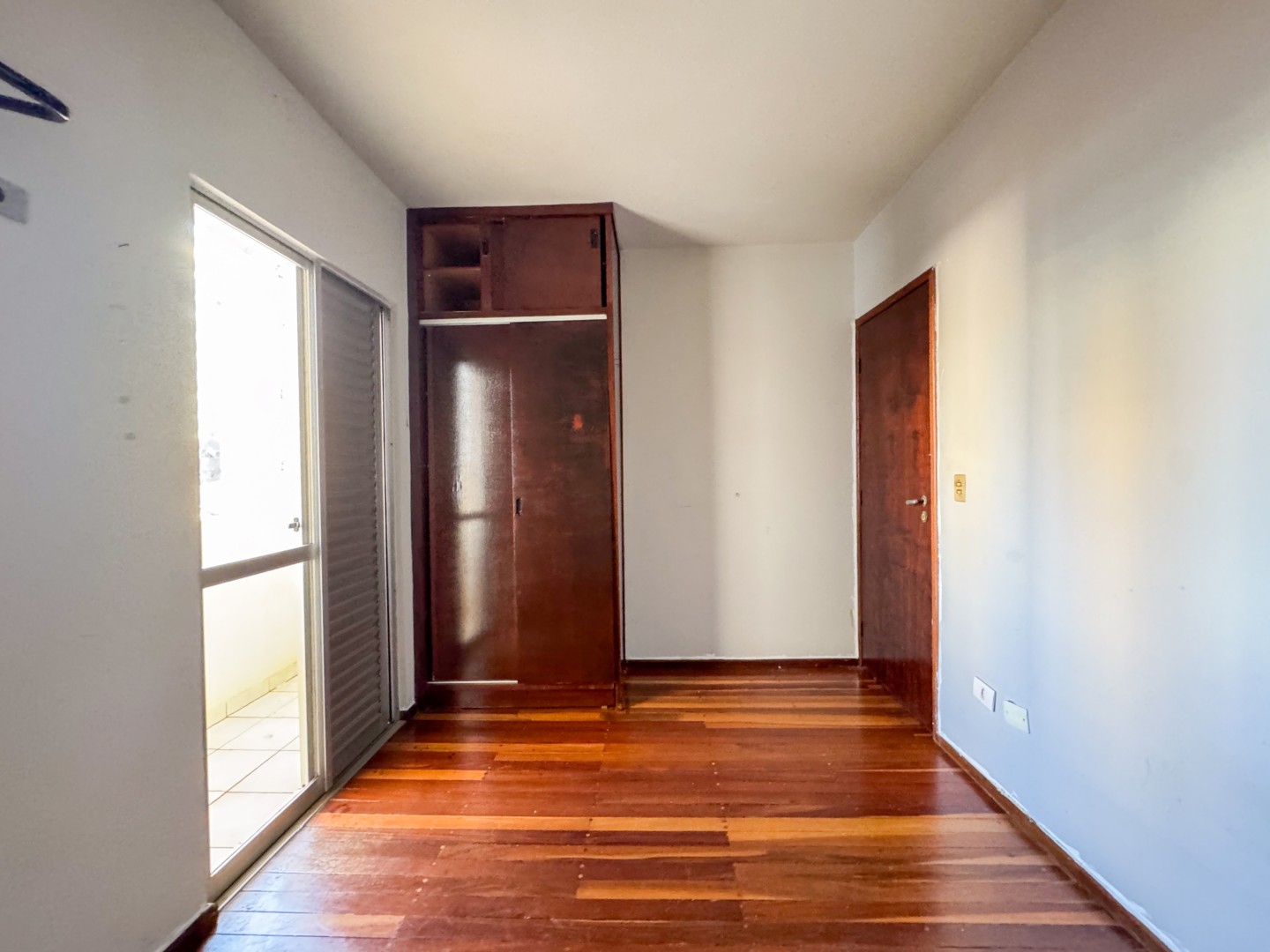 Apartamento para locação no bairro Vila Ipiranga de Londrina - Foto 25