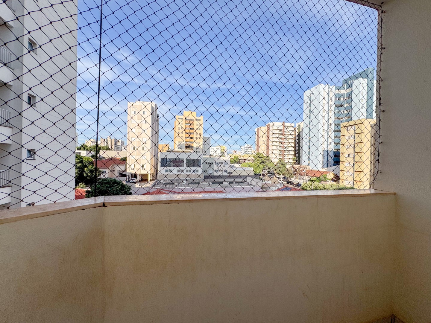 Apartamento para locação no bairro Vila Ipiranga de Londrina - Foto 27