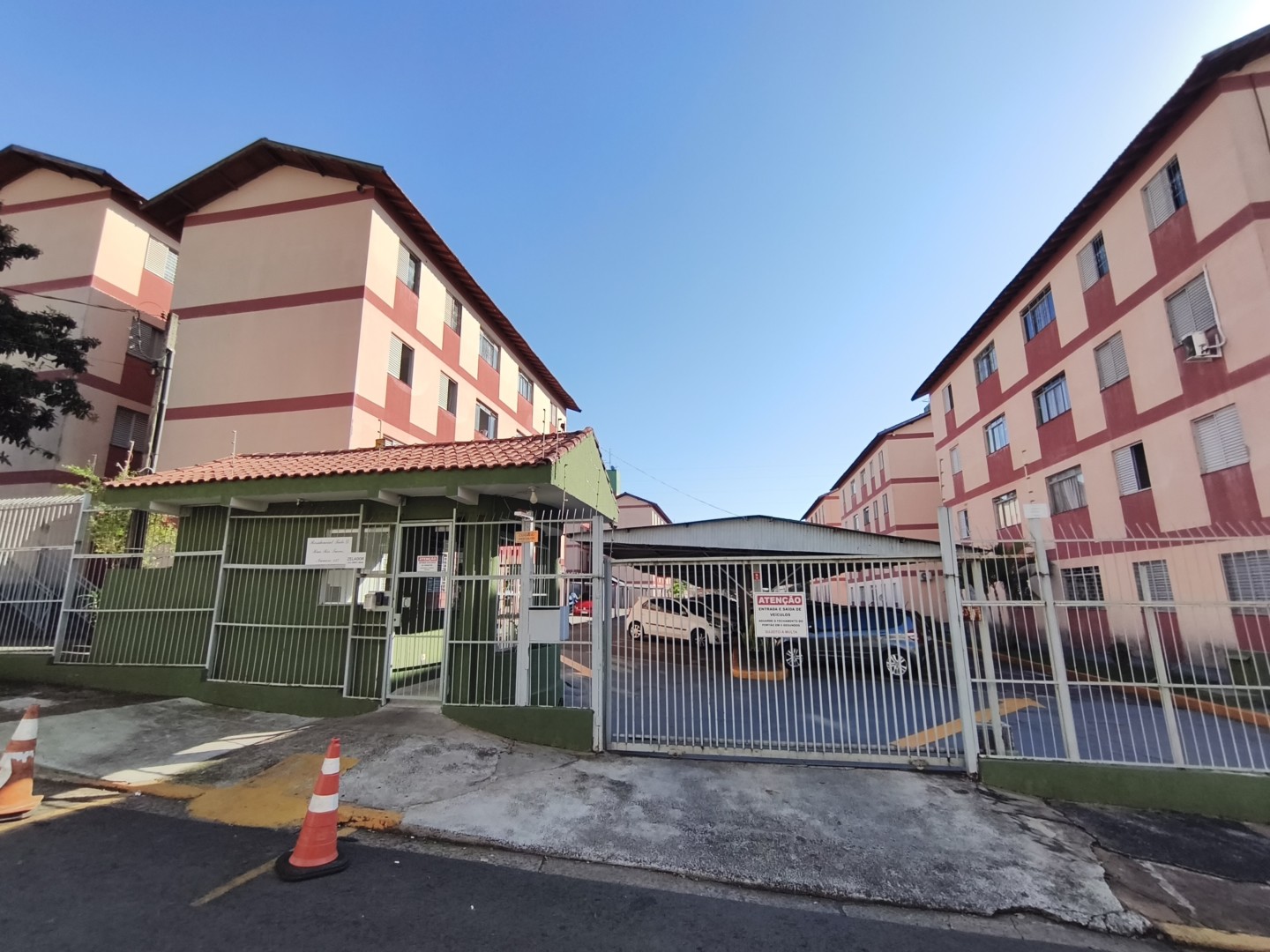 Apartamento para locacao no Tiete em Londrina com 56,12m² por R$ 1.000  - Foto 1