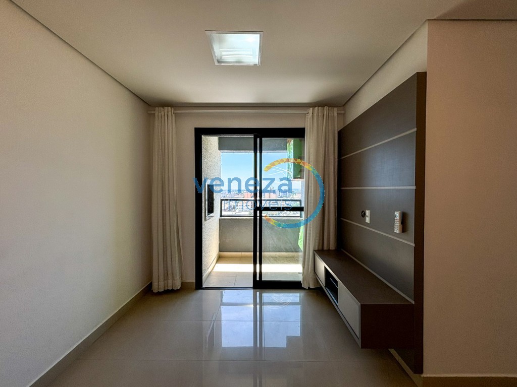 Apartamento para venda no Centro em Londrina com 111m² por R$ 450.000,00