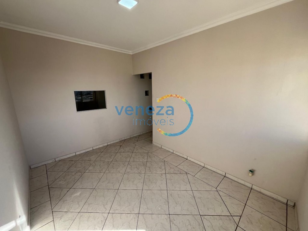 Sala para venda no Centro em Londrina com 83m² por R$ 220.000,00