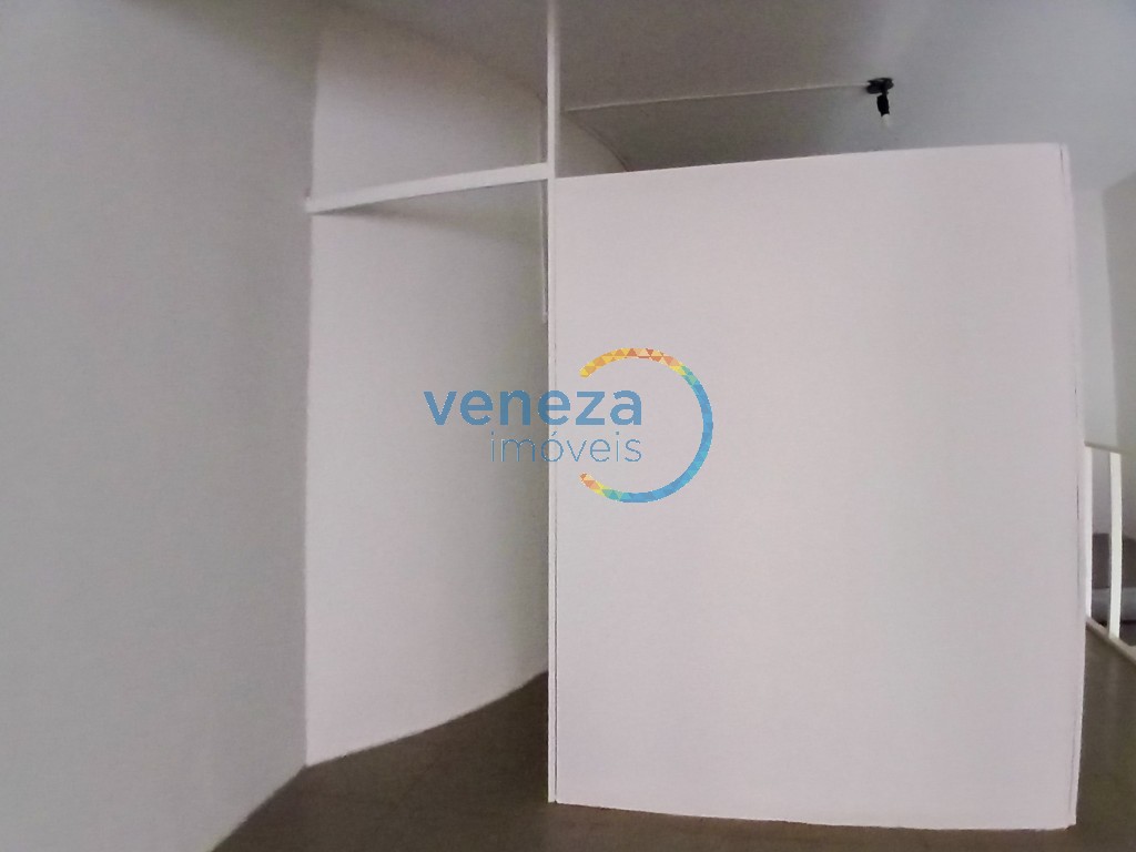 Salão-loja à venda no bairro Centro de Londrina com 70m<sup>2</sup> útil