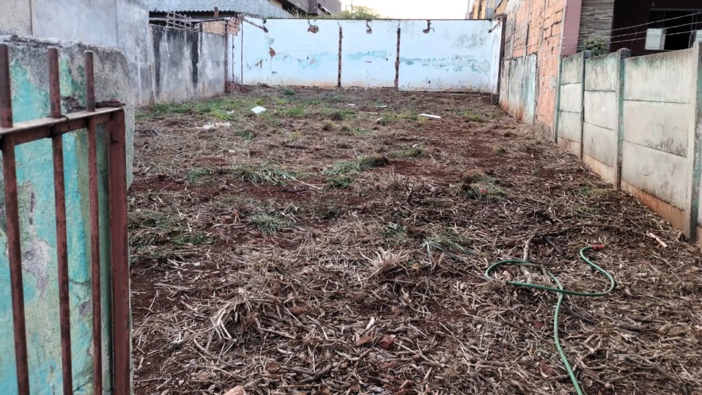 Terreno para venda no Leonor em Londrina com 250m² por R$ 170.000,00