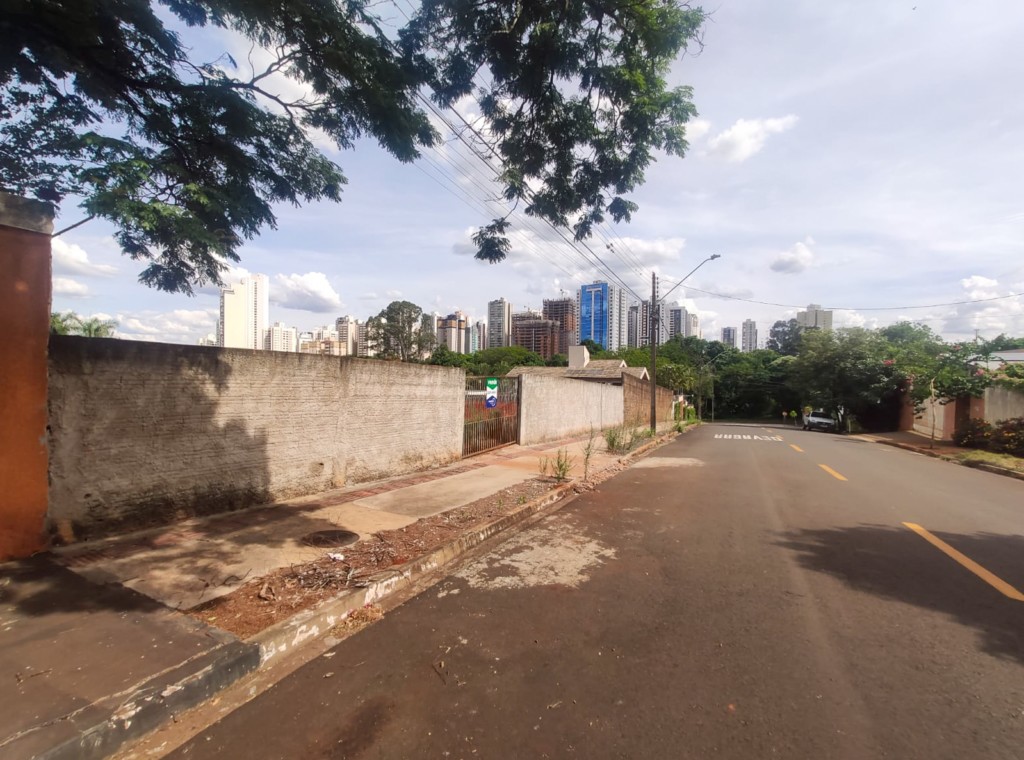 Terreno para venda no Colina Verde em Londrina com 1.000,17m² por R$ 1.250.000,00