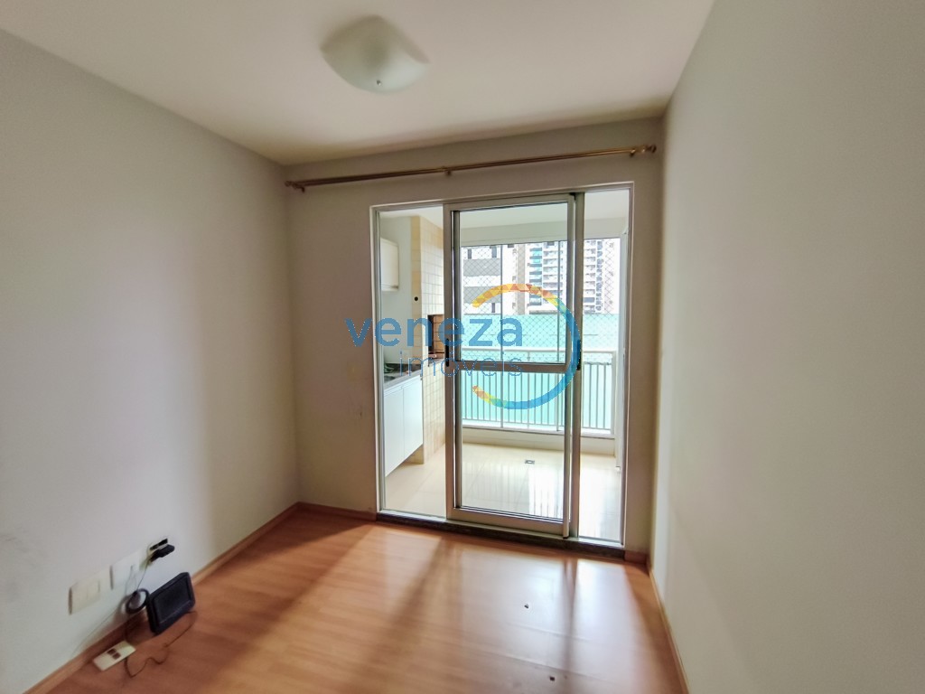 Apartamento para locação no bairro Gleba Palhano de Londrina com 69m<sup>2</sup> útil, 3 quartos, 1 vaga de garagem