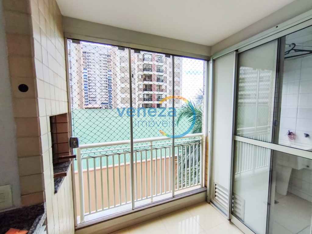 Apartamento para locação no bairro Gleba Palhano de Londrina com 69m<sup>2</sup> útil, 3 quartos, 1 vaga de garagem
