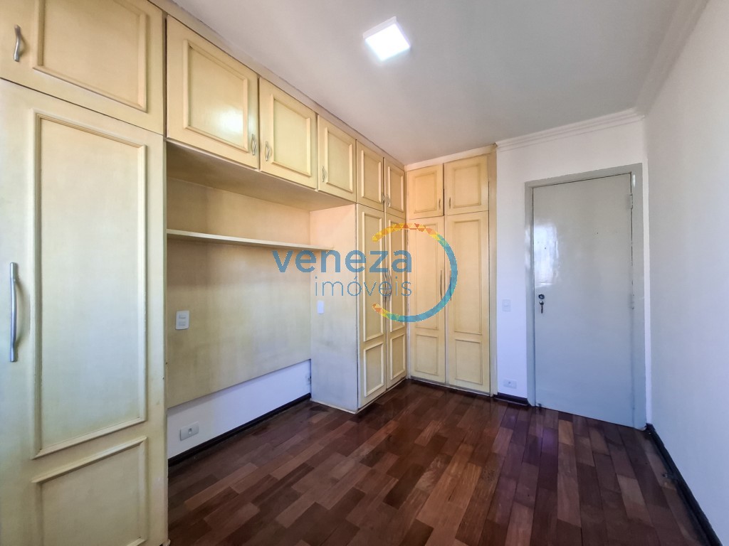 Apartamento à venda no bairro Ipiranga de Londrina com 80m<sup>2</sup> útil, 3 quartos, 1 vaga de garagem