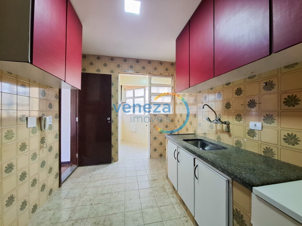 Apartamento à venda no bairro Ipiranga de Londrina com 80m<sup>2</sup> útil, 3 quartos, 1 vaga de garagem