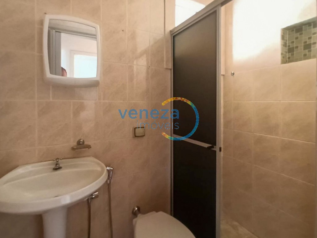 Apartamento à venda no bairro Panorama de Londrina com 54m<sup>2</sup> útil, 2 quartos, 1 vaga de garagem