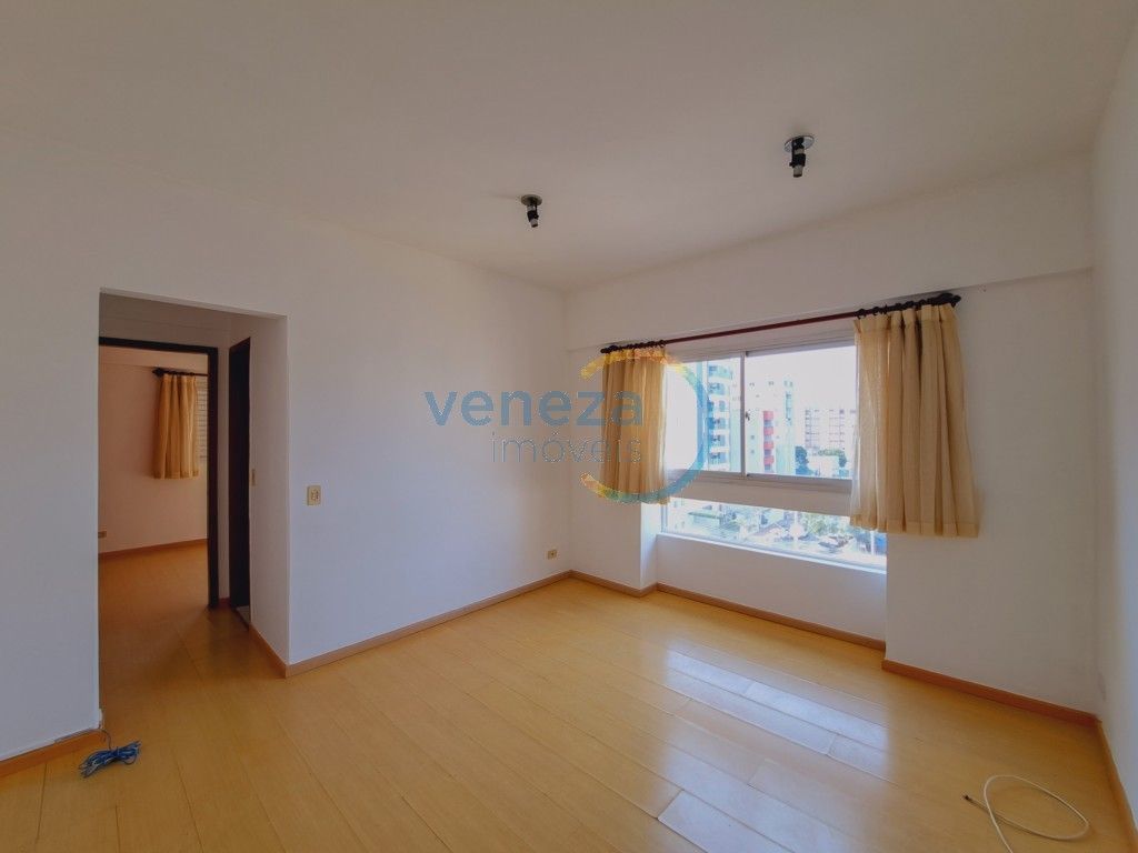 Apartamento para venda no Ipiranga em Londrina com 88,37m² por R$ 220.000,00