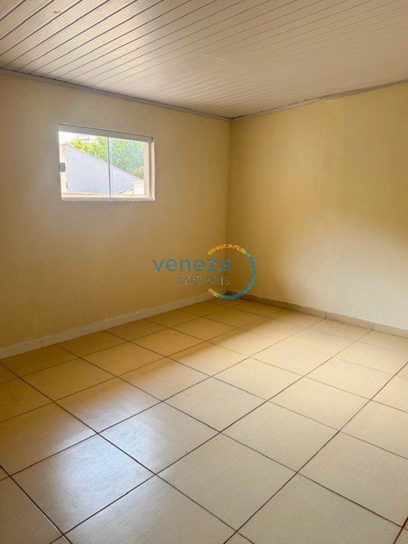 Casa Residencial para locação no bairro Guanabara de Londrina com 252.74m<sup>2</sup> útil, 4 quartos, 1 vaga de garagem