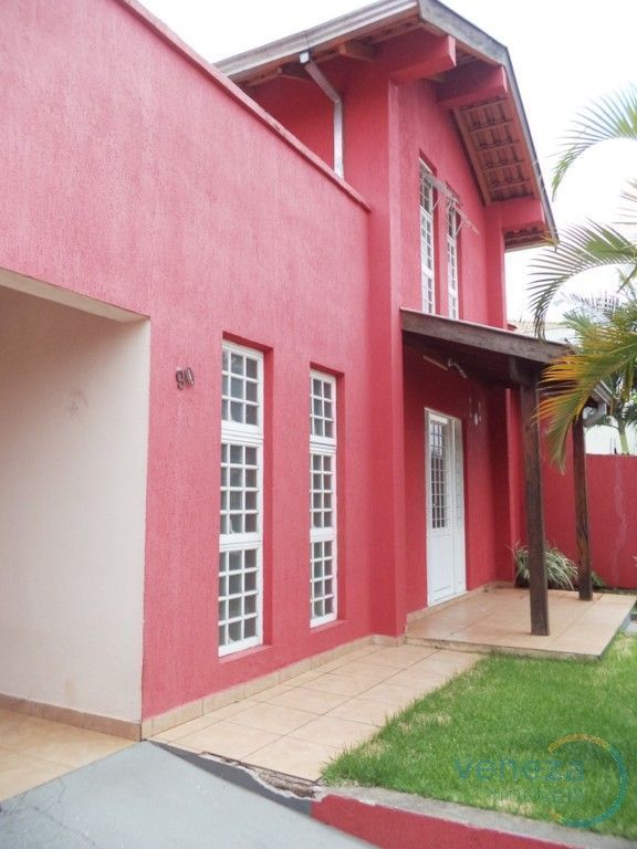 Casa Residencial para venda no Coliseu em Londrina com 170m² por R$ 800.000,00