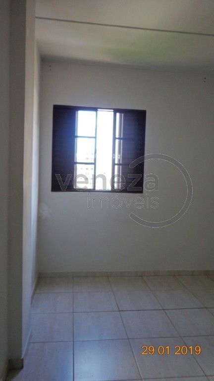 Apartamento para venda no Centro em Londrina com 89,59m² por R$ 230.000,00