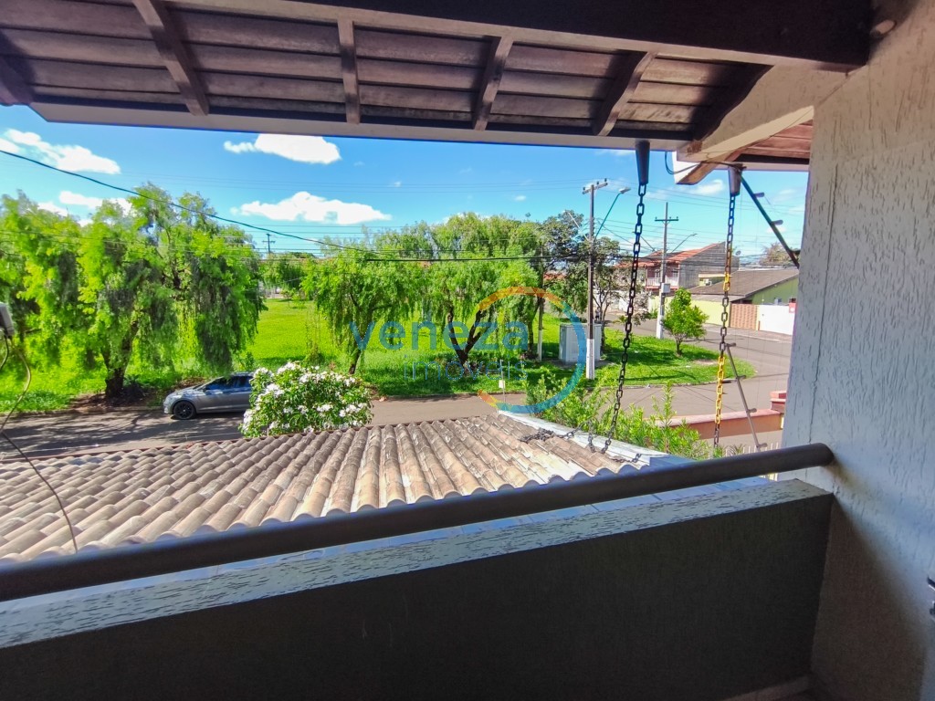 Casa Residencial para locação no bairro Imagawa de Londrina com 103.08m<sup>2</sup> útil, 3 quartos, 2 vagas de garagem