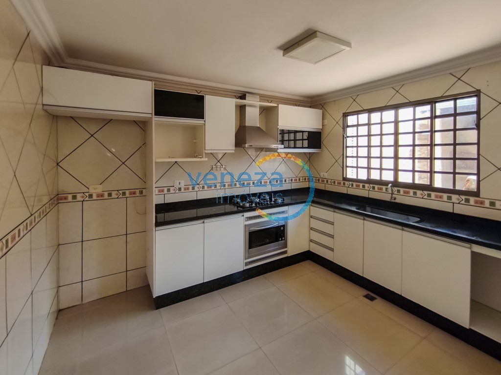 Casa Residencial para locação no bairro Imagawa de Londrina com 103.08m<sup>2</sup> útil, 3 quartos, 2 vagas de garagem