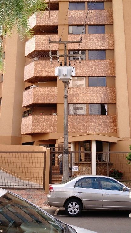 Apartamento para venda no Centro em Londrina com 173,54m² por R$ 540.000,00