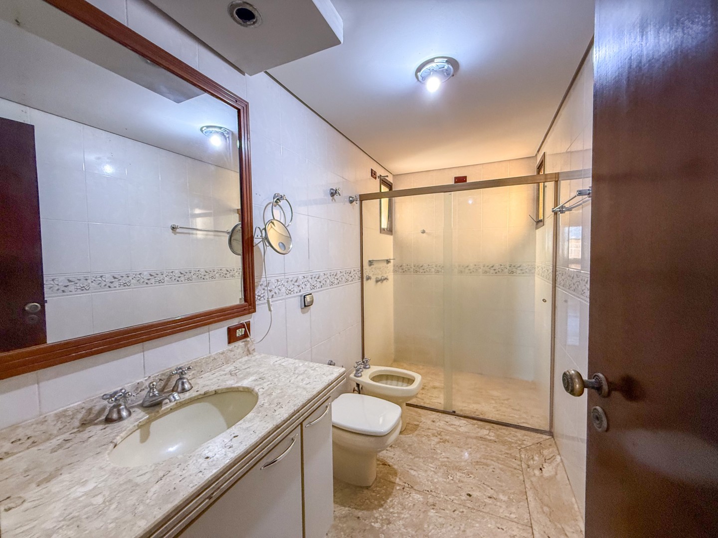 Apartamento para locação no bairro Centro de Londrina - Foto 14