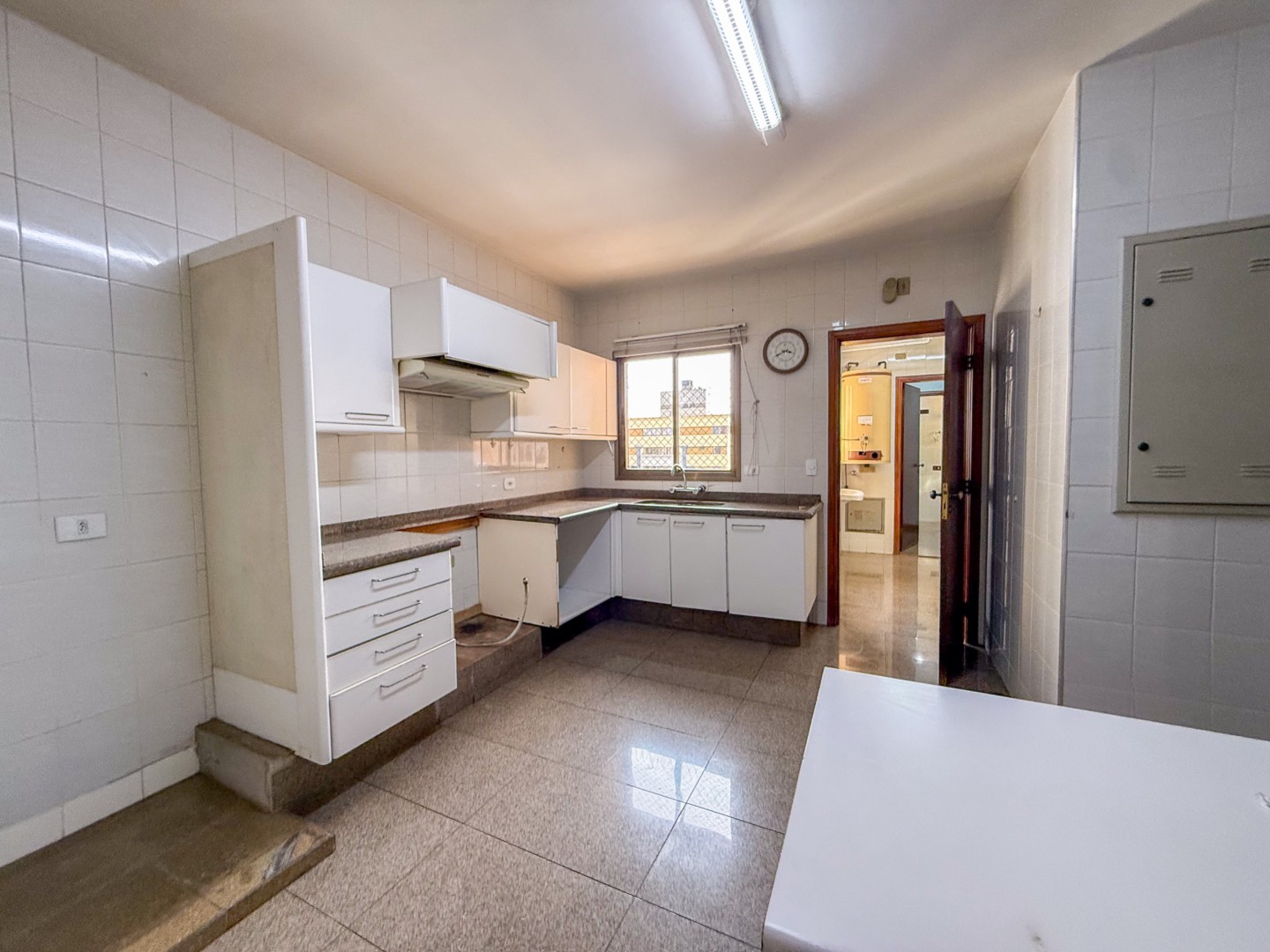 Apartamento para locação no bairro Centro de Londrina - Foto 15