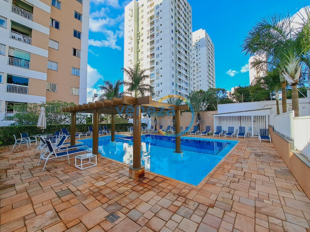Apartamento à venda no bairro Aurora de Londrina com 69.89m<sup>2</sup> útil, 3 quartos, 2 vagas de garagem