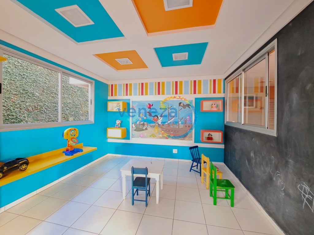 Apartamento à venda no bairro Aurora de Londrina com 69.89m<sup>2</sup> útil, 3 quartos, 2 vagas de garagem