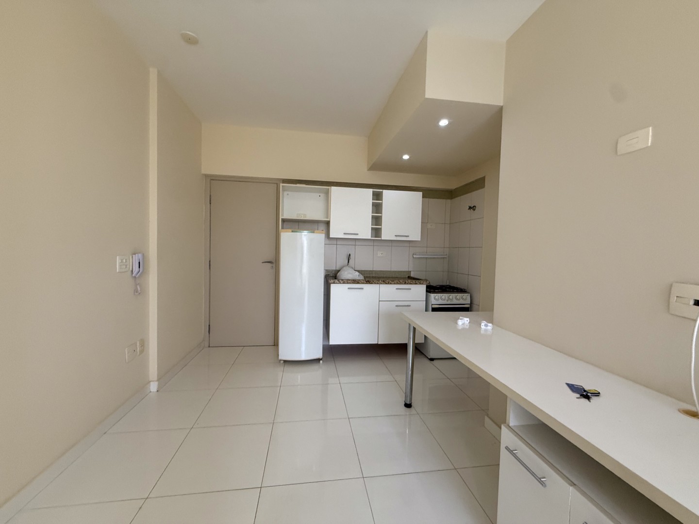 Apartamento para locação no bairro Centro de Londrina - Foto 6