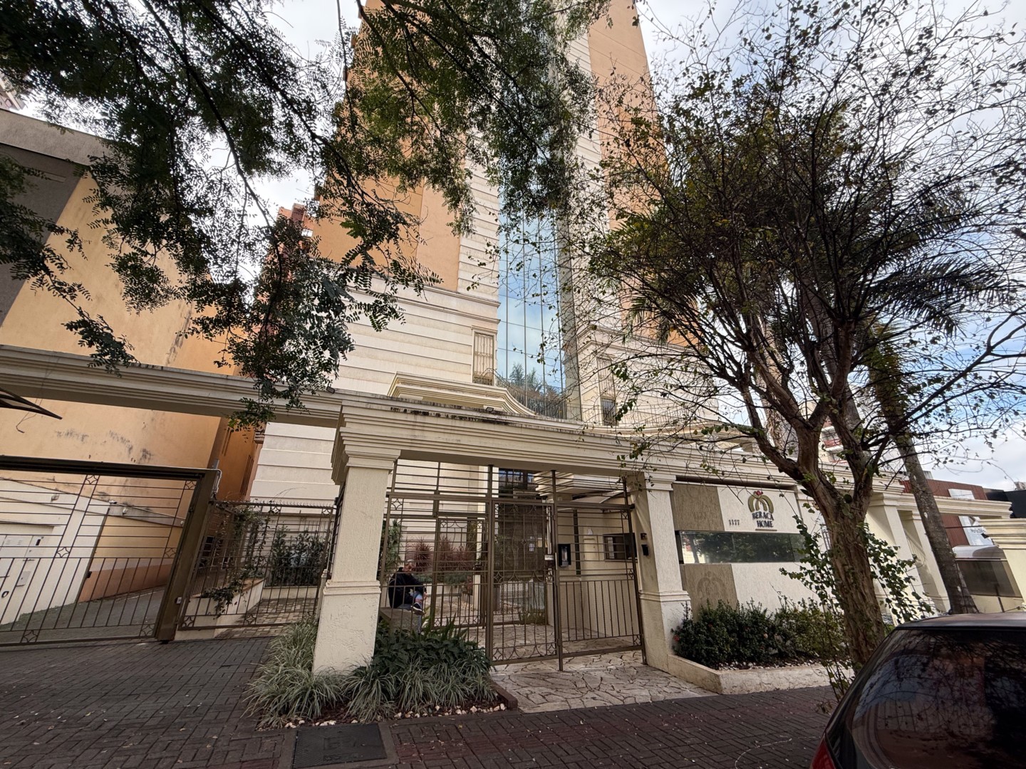 Apartamento para locacao no Centro em Londrina com 65,68m² por R$ 1.550,00  - Foto 1