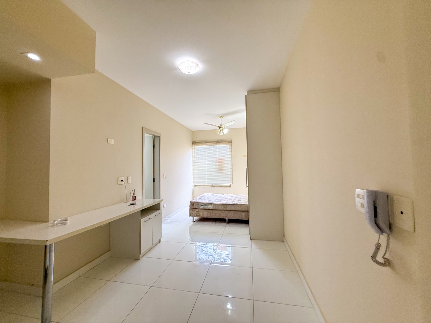 Apartamento para locacao no Centro em Londrina com 65,68m² por R$ 1.550,00  - Foto 3