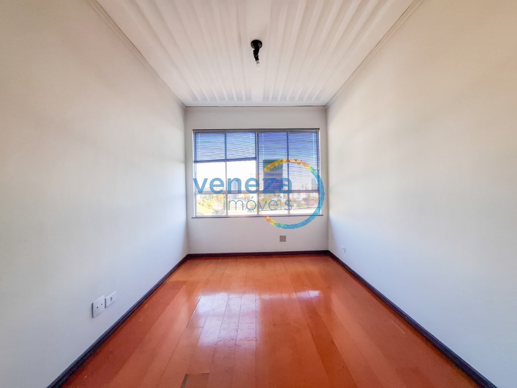 Apartamento para venda no Centro em Londrina com 119,35m² por R$ 375.000,00