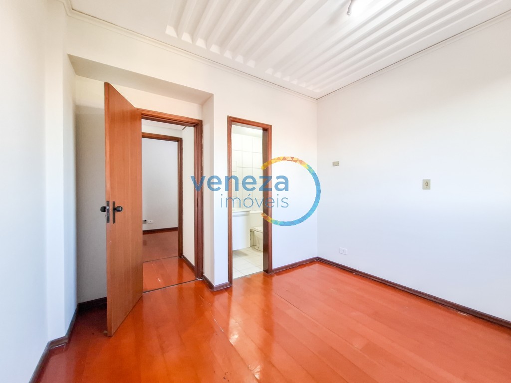 Apartamento à venda no bairro Centro de Londrina com 87.05m<sup>2</sup> útil, 3 quartos, 1 vaga de garagem