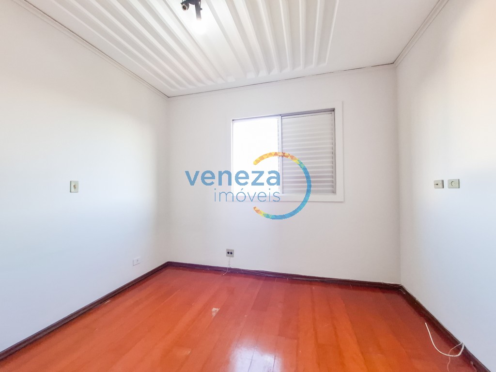 Apartamento à venda no bairro Centro de Londrina com 87.05m<sup>2</sup> útil, 3 quartos, 1 vaga de garagem