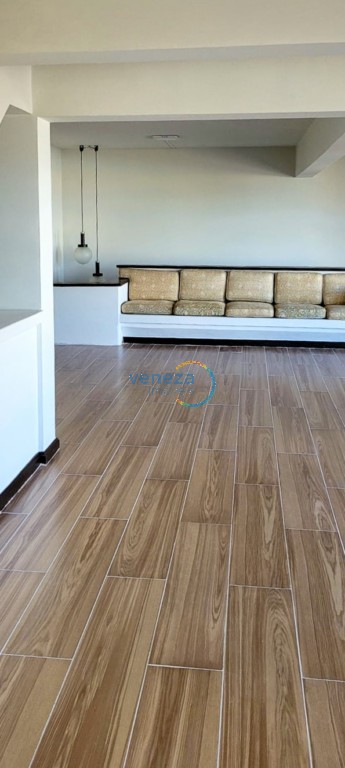 Casa Residencial para venda no Agari em Londrina com 840m² por R$ 2.980.000,00