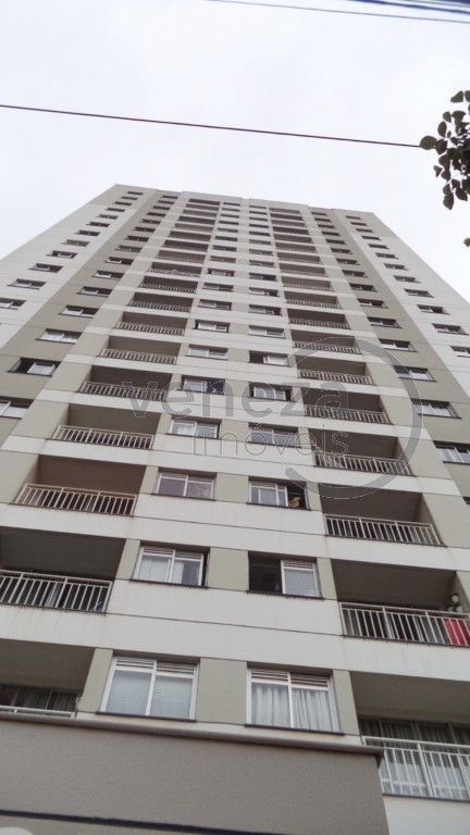 Apartamento para venda no Aurora em Londrina com 83,52m² por R$ 420.000,00